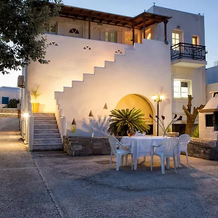 Charming Family For 2-5 * Páros